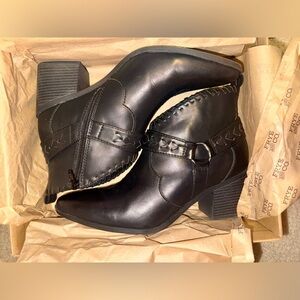 Frye & Co Palma Western Ankle Boots Black Size 9
